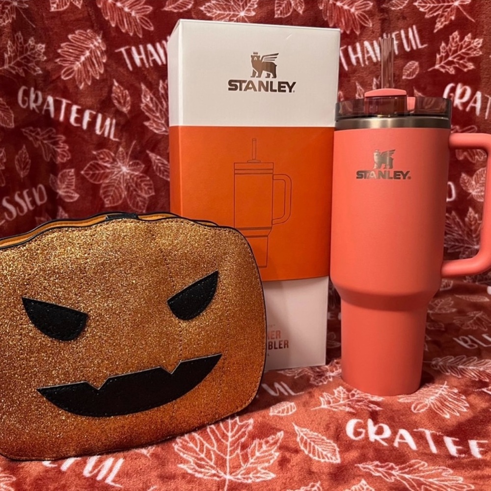 Pumpkin Spice Stanley 40 oz. Quencher with Glitter Pumpkin Purse!!